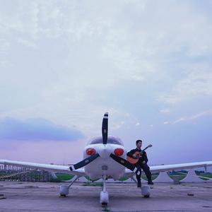 轮轩漂亮人妻视频
